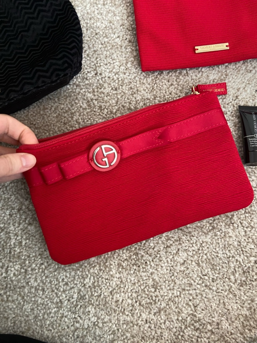 Giorgio Armani Bundle! Red & Black Logo Pouch Set, primer, eye cream, eye tint❤️ - Picture 4 of 12
